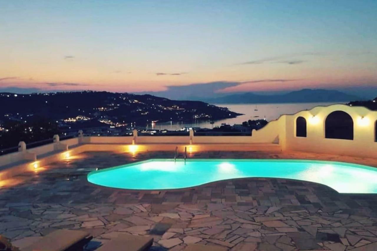 Ferienhaus Complex Of Cycladic Traditional In Mykonos Ornos (Mykonos)